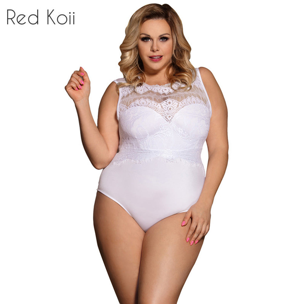 VELOUR Plus Size Lace Lingerie Set
