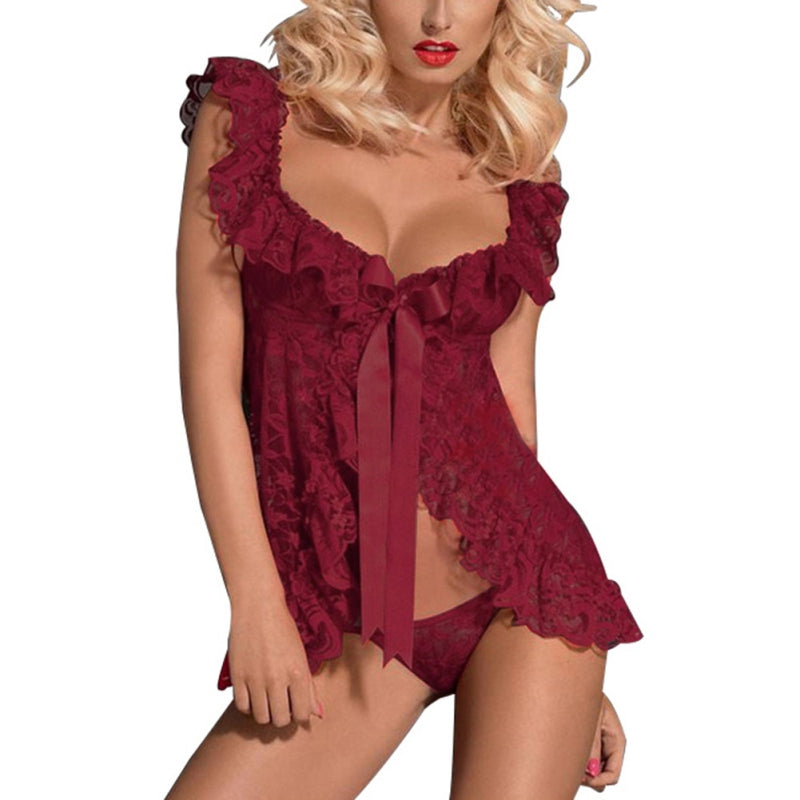 VELOUR Plus Size Lace Lingerie Set with Sheer Nightgown