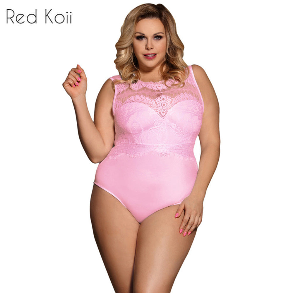 VELOUR Plus Size Lace Lingerie Set